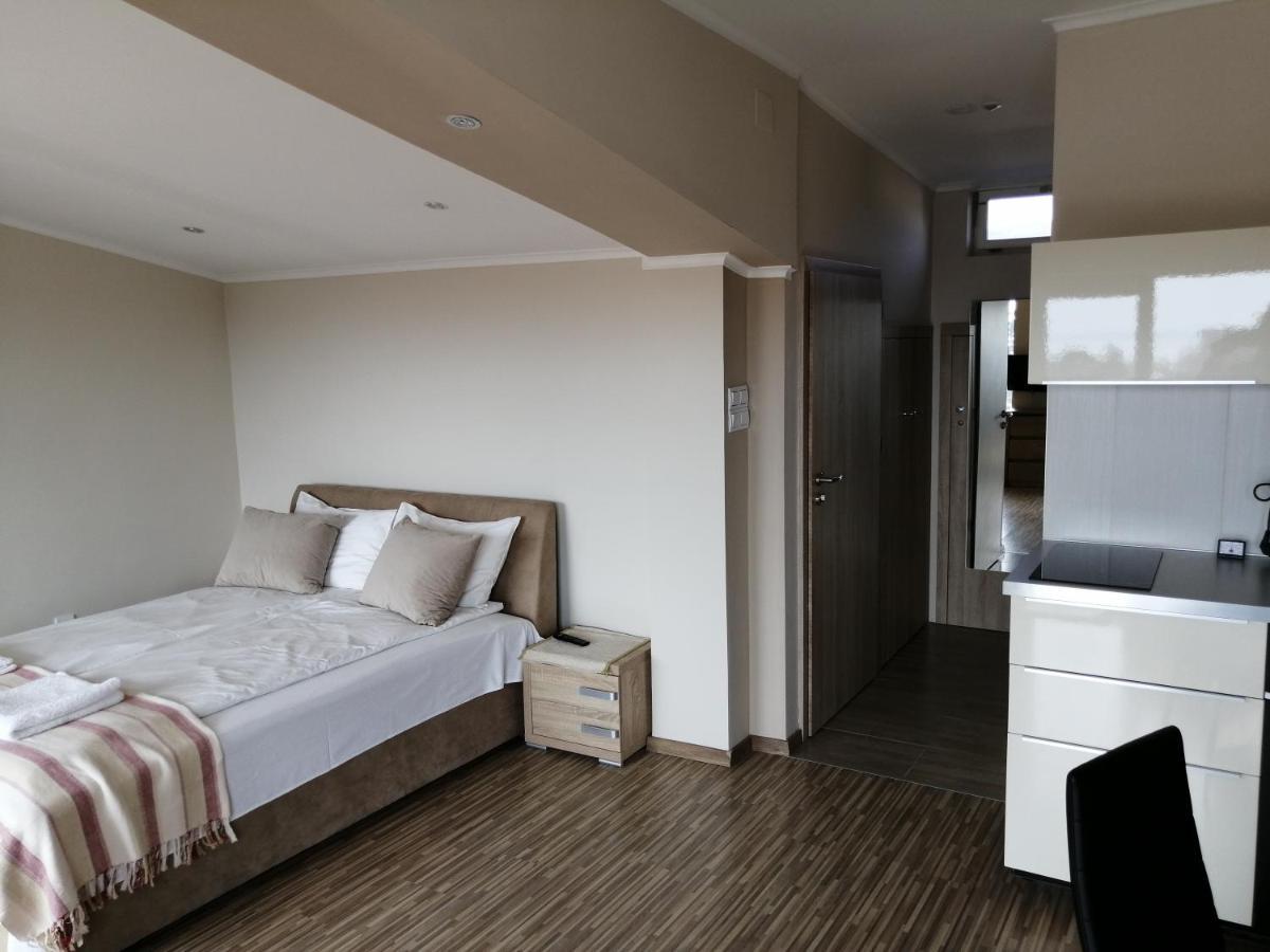 Lux Apartman Balatonfured Exterior photo
