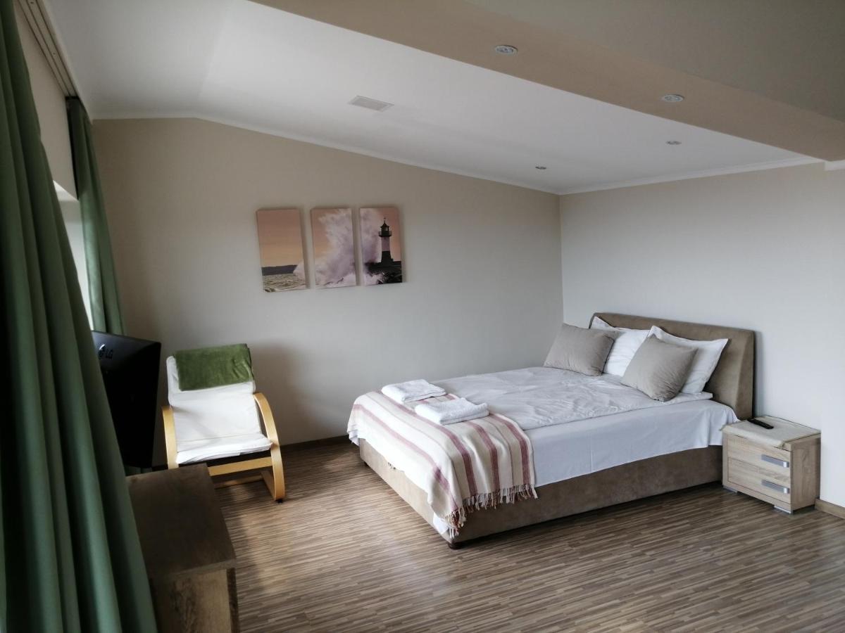 Lux Apartman Balatonfured Exterior photo