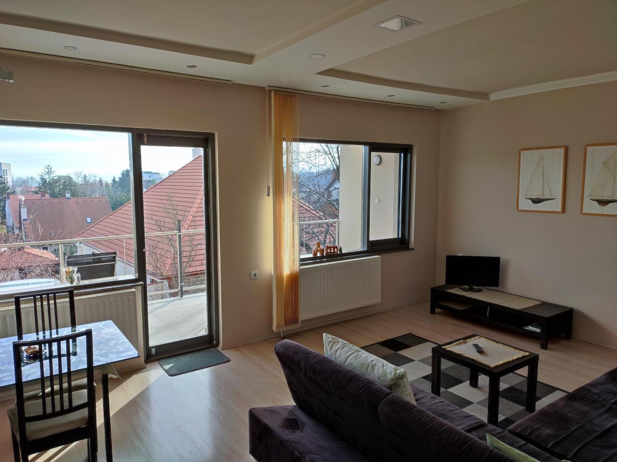 Lux Apartman Balatonfured Exterior photo