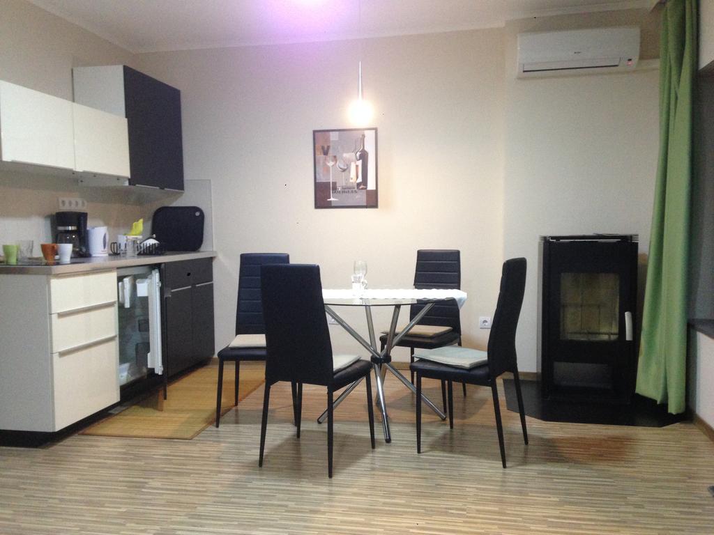 Lux Apartman Balatonfured Exterior photo