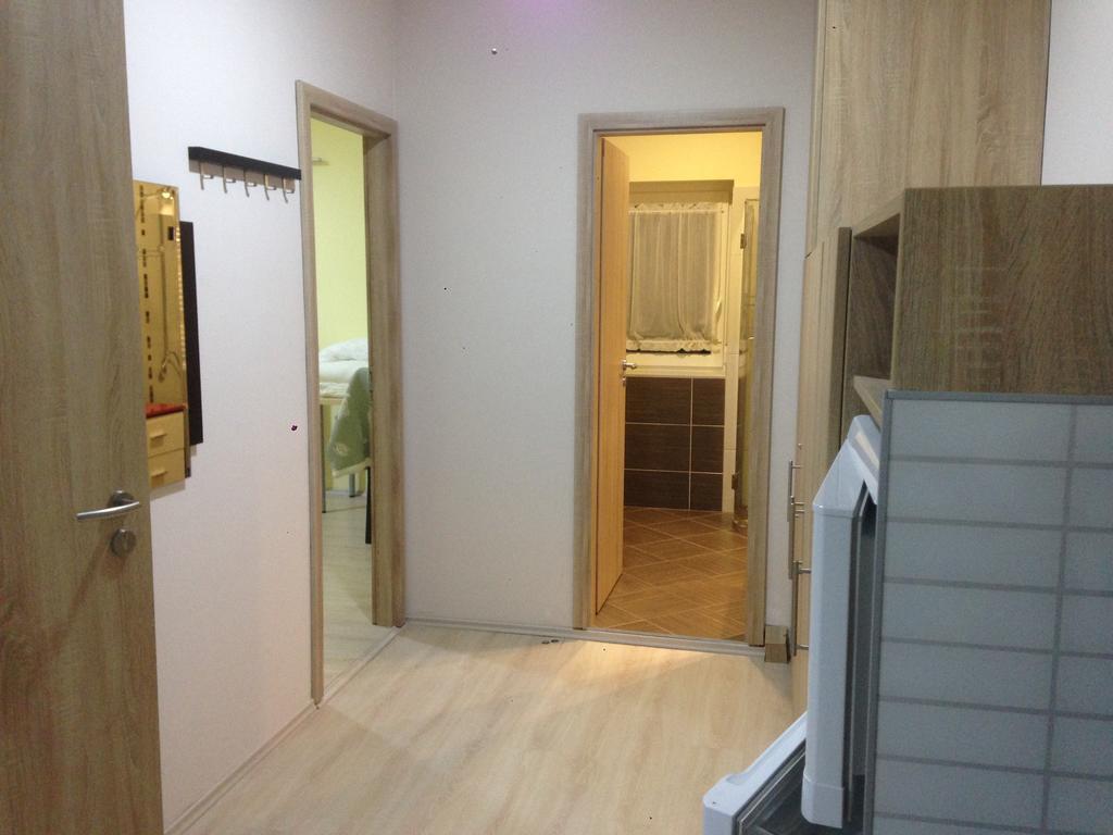 Lux Apartman Balatonfured Exterior photo